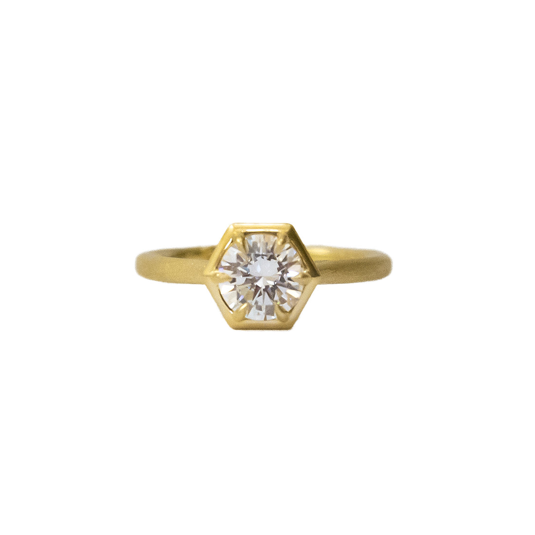 SIGNATURE HEX SOLITAIRE