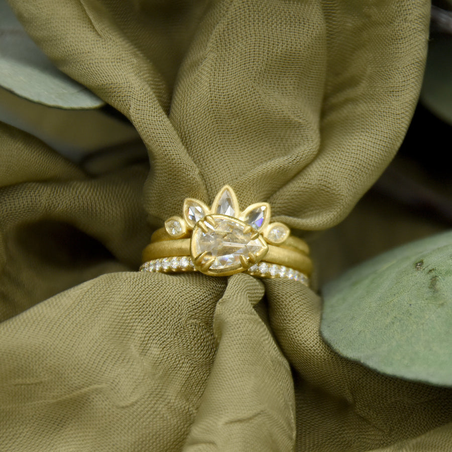 SIGNATURE PRONG RING WITH PEAR ROSE CUT DIAMOND