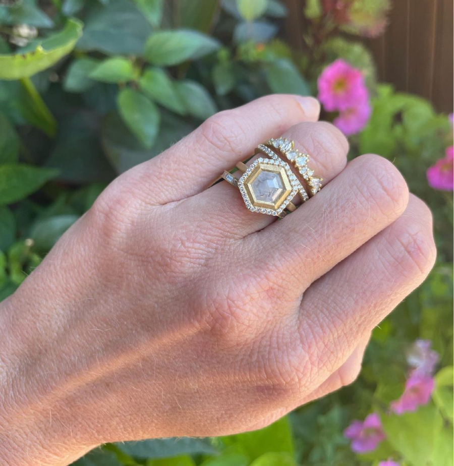 Hexagon halo ring discount